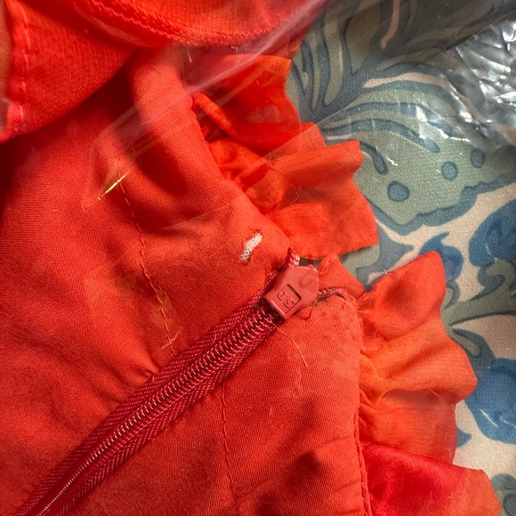 Mac Duggal Women's Printed Chiffon One Shoulder Rose Ruffle Gown - Picture 7 of 7